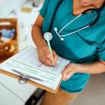 كيف تؤثر جودة الأدوات الطبية على سمعة عيادتك؟