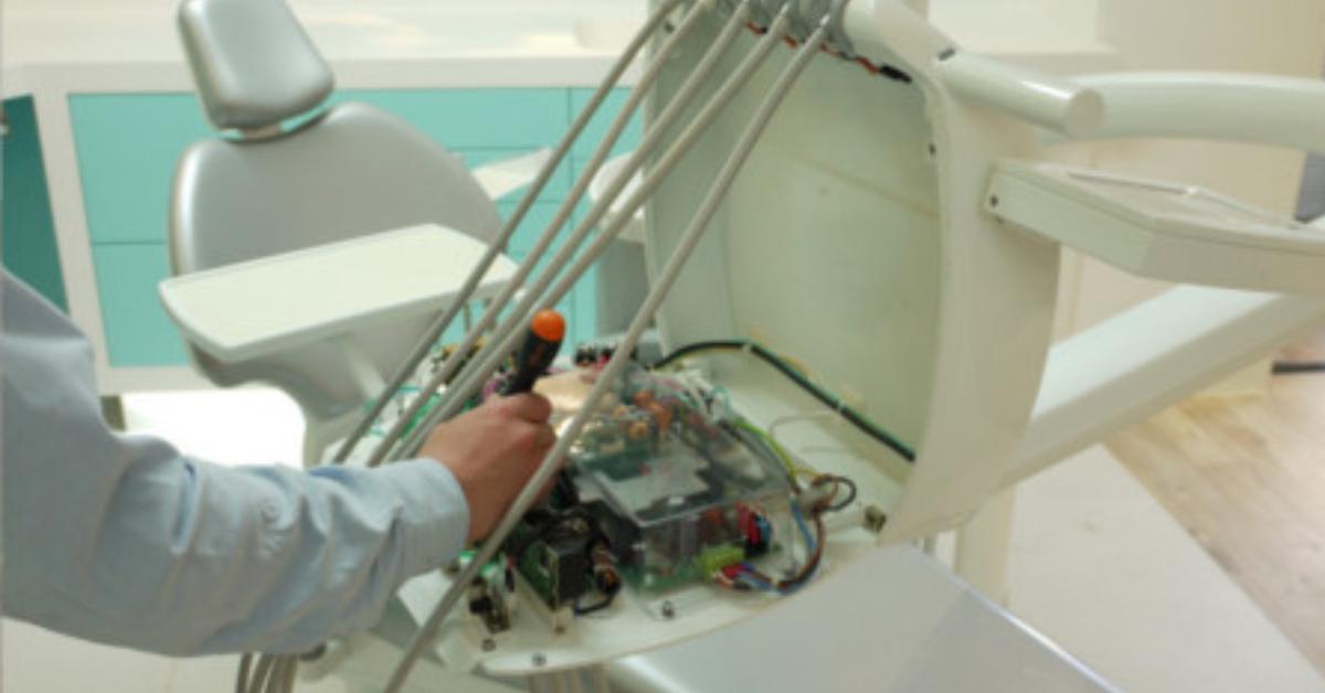 صيانة أجهزة طب الأسنان: دليل شامل للحفاظ على عمر أطول للأجهزة في 2025 Today Homage